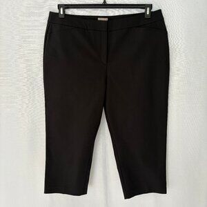 CHICO'S Fabulously Slimming Black Kaden Capri Pants
